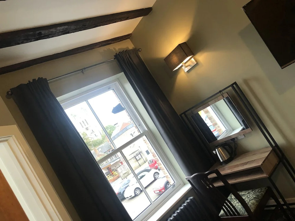 Bay horse hotel
