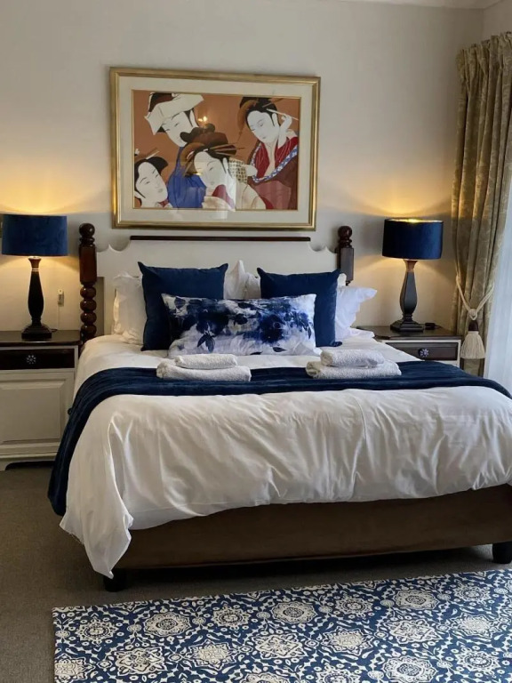 Dolphin Circle Bed and Breakfast