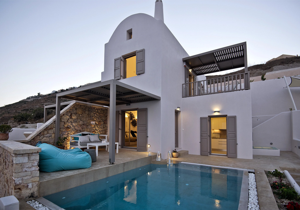 Eolia Senior Villa - 4 Bedroom 170m2 Private Pool