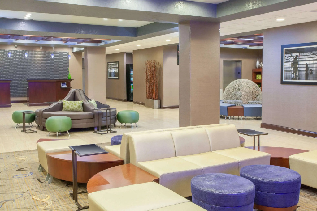 Wyndham Garden Elk Grove Village - OHare