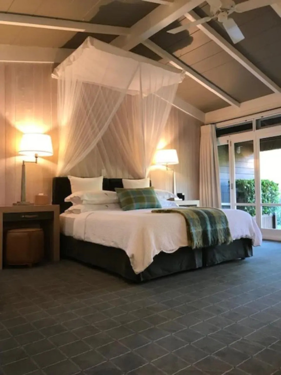 Huka Lodge, Beckons