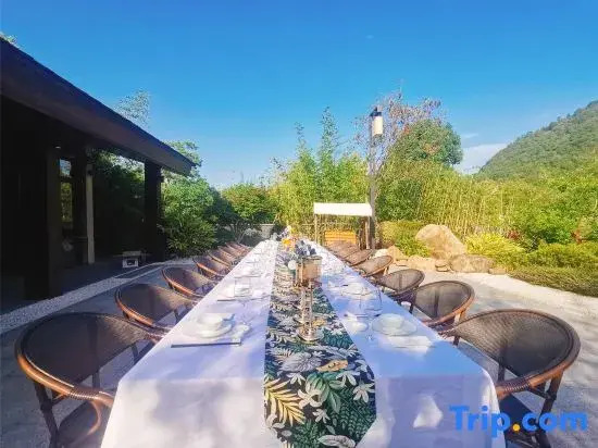 Huajin Manhe Hot Spring Resort (Yongtai Mountain Branch)