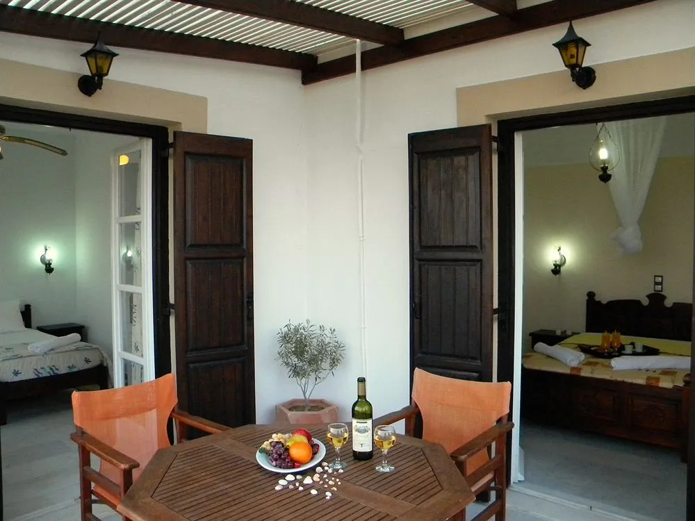 Villa Faros small hotel and restaurant