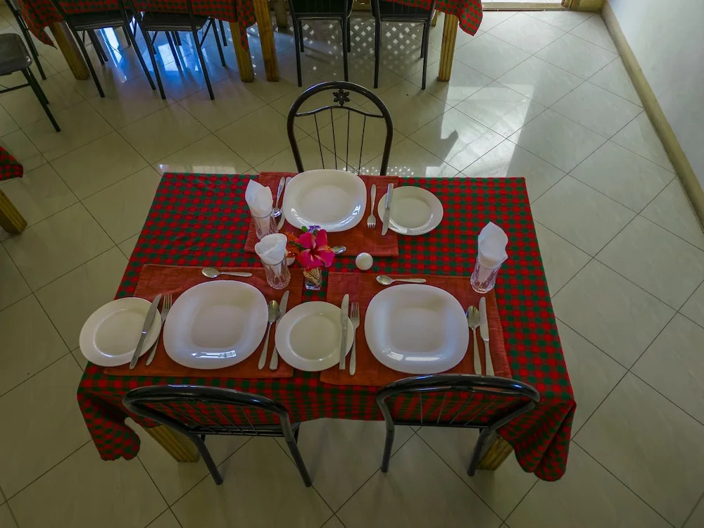 Runako Lodge