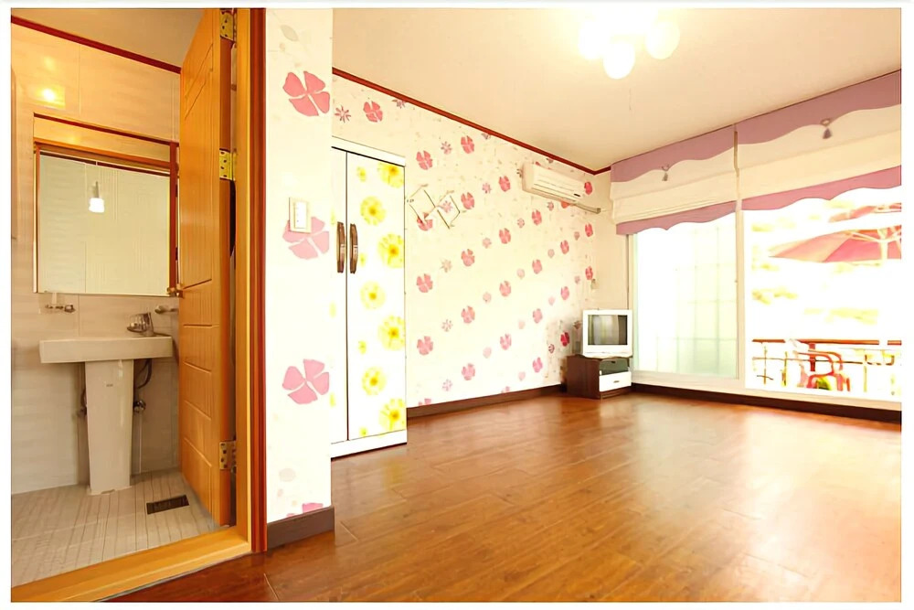 Wongju Pine Pension
