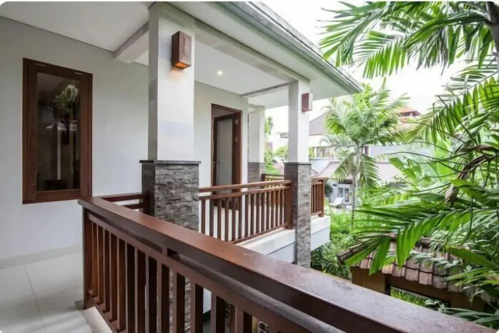 SMV - garden - 7-BR · 7BR Garden Villa Walk to Beach and Shops Legian