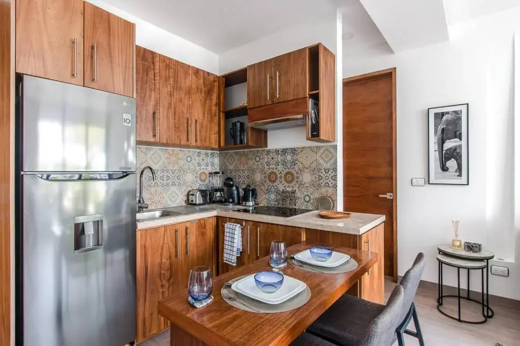 Neem 21 NILAY, Elegant Apartment 10 min from the Beach
