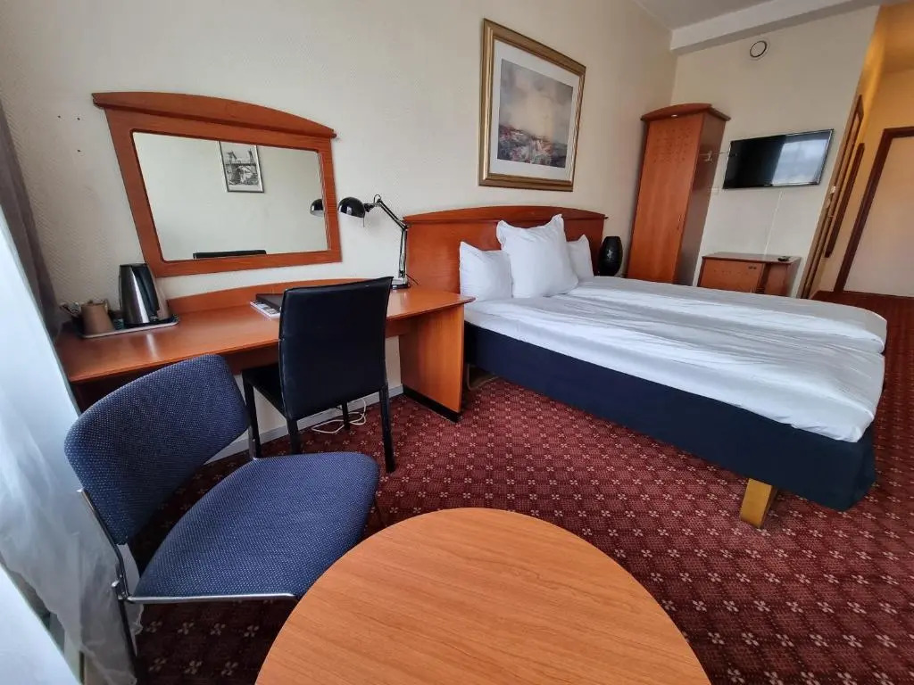 Chesterfield Hotel