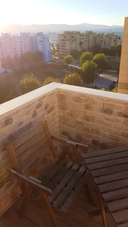 Studio in La Línea de la Concepción, With Wonderful City View, Balcony and Wifi