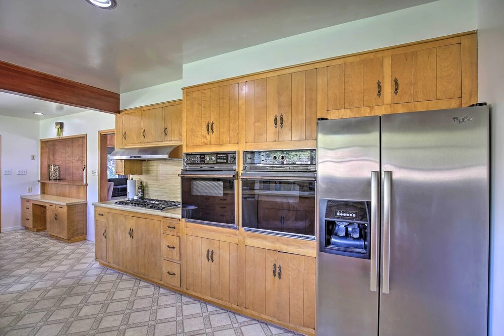 Beautiful Whittier Home w/ Pool & Gas Grill!