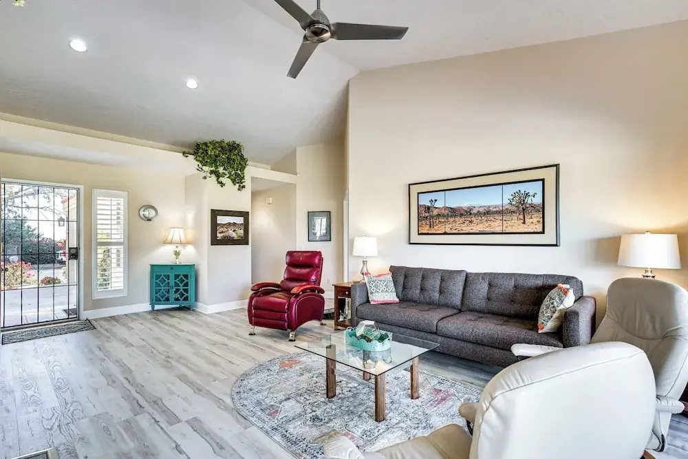 Community Pool & Hot Tub: Palm Desert Rental!