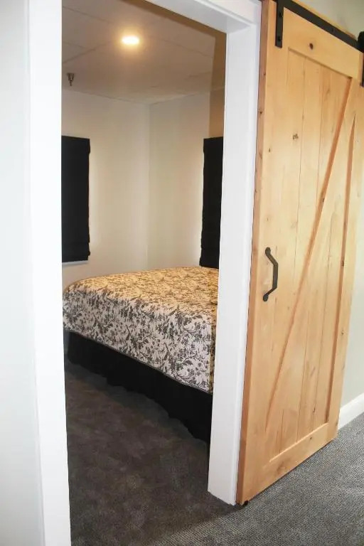 Highridge Suite