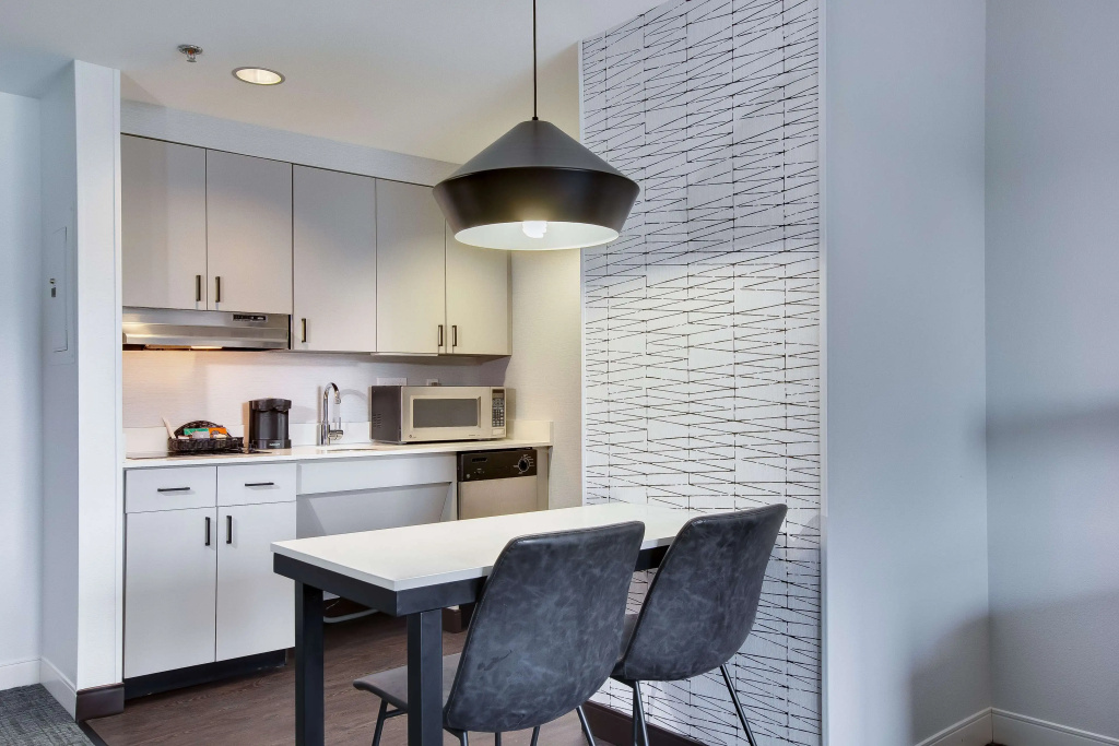 Homewood Suites by Hilton Louisville-East