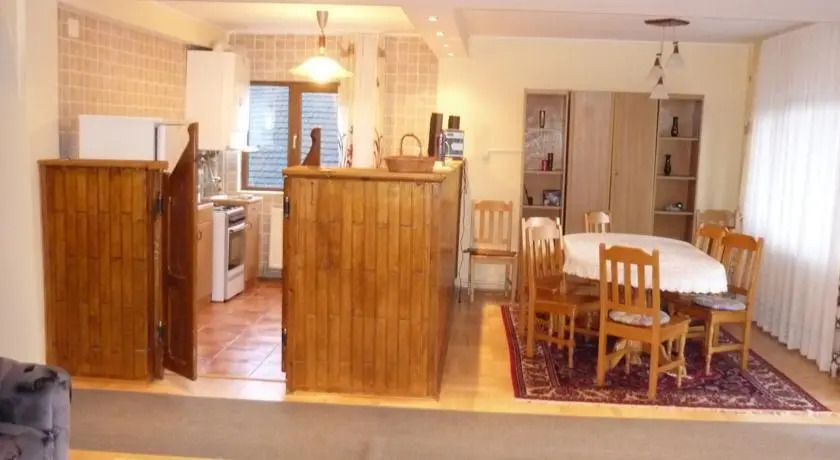 Apartamente Private Near the Castle