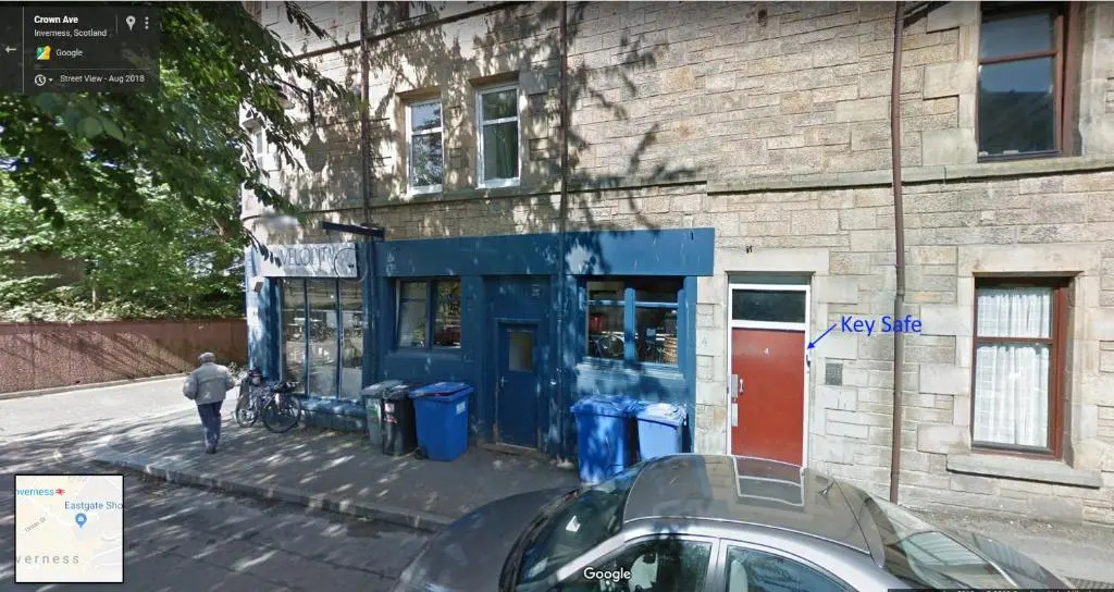 No 10 Immaculate City Centre, Top Floor 2 Bed Flat with Free Parking