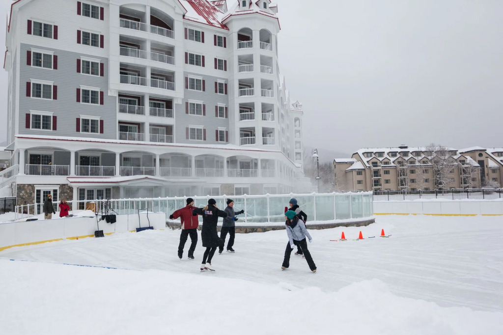 RiverWalk Resort at Loon Mountain
