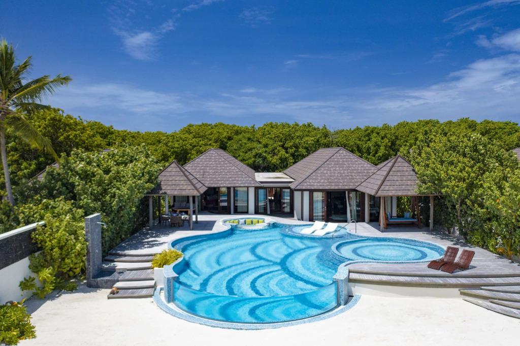 Atmosphere Kanifushi