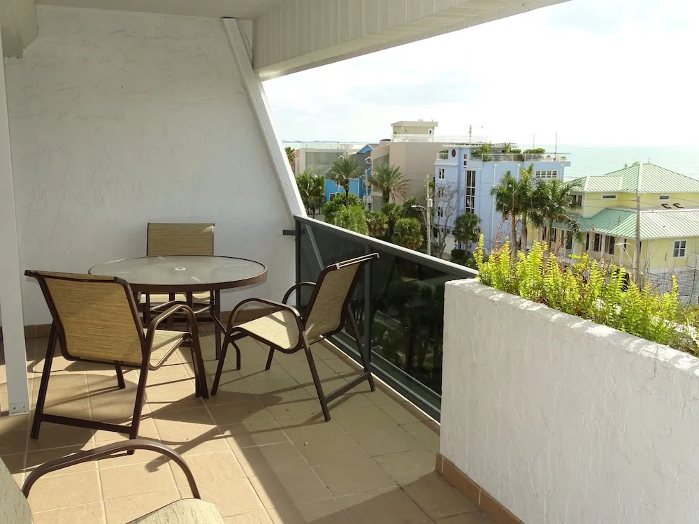 Tivoli by the Sea - 603 2 Bedrooms 2 Bathrooms Condo
