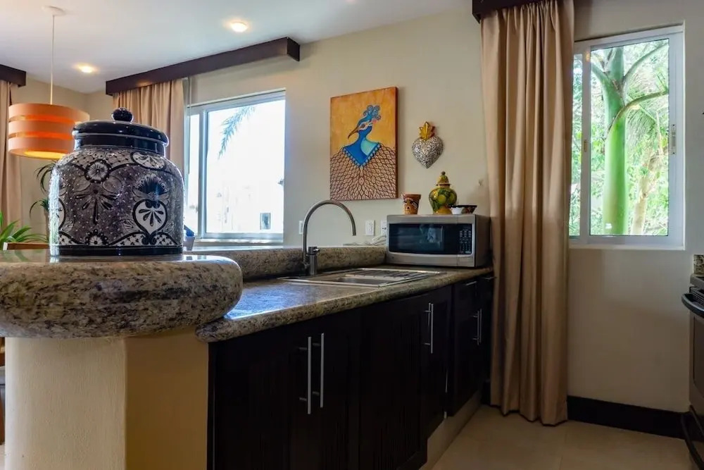 Casa Soleada 2 Bedroom Condo by RedAwning