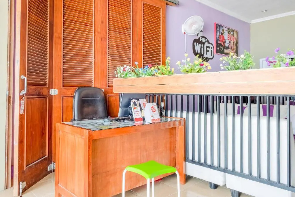 OYO 3046 Homestay Syariah Imah