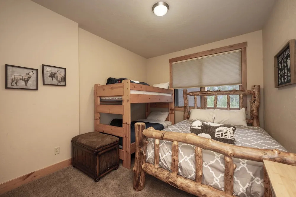 Antler Way At Lakota.... 3 Bedroom Townhouse by RedAwning