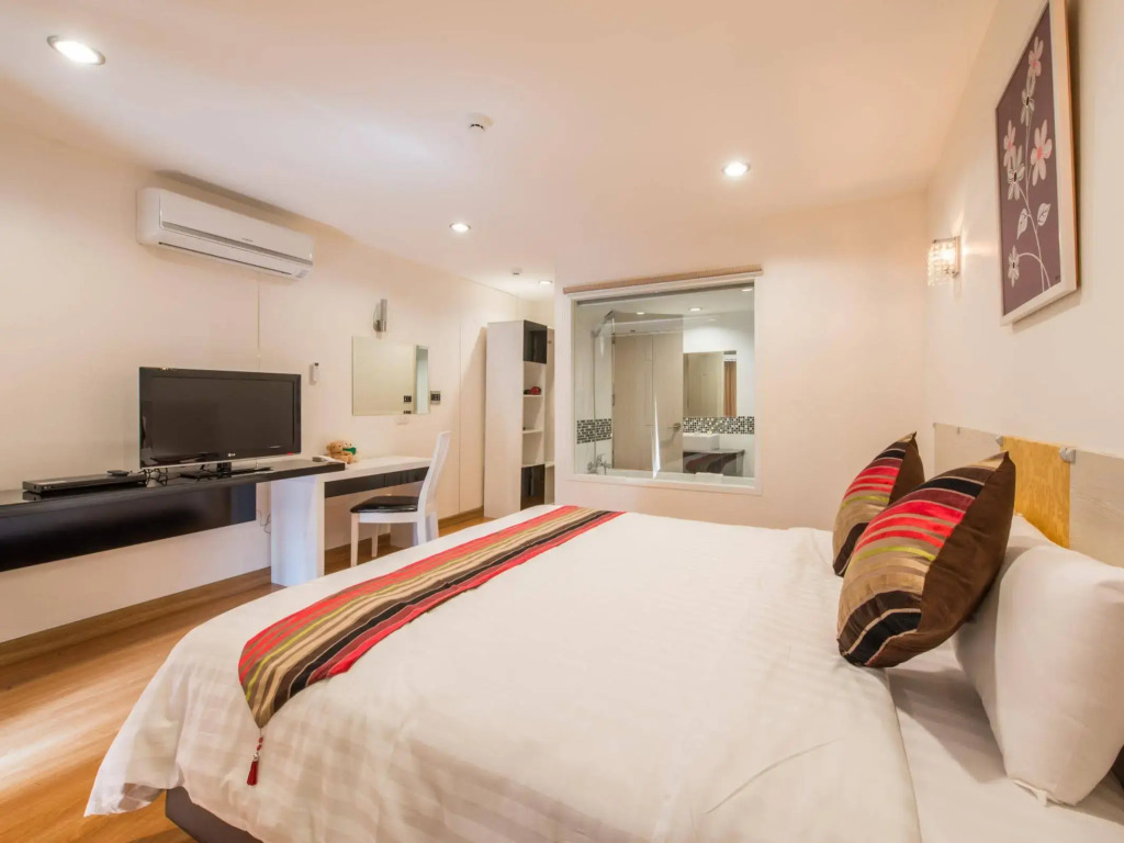 iCheck inn Residences Sathorn