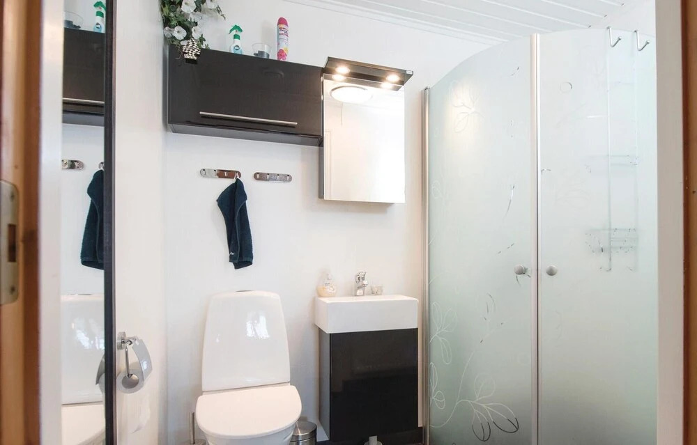 Nice Home In Tranås With Kitchen