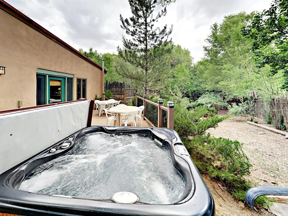 401 Geronimo Ln Home 4 Bedrooms 4.5 Bathrooms Home