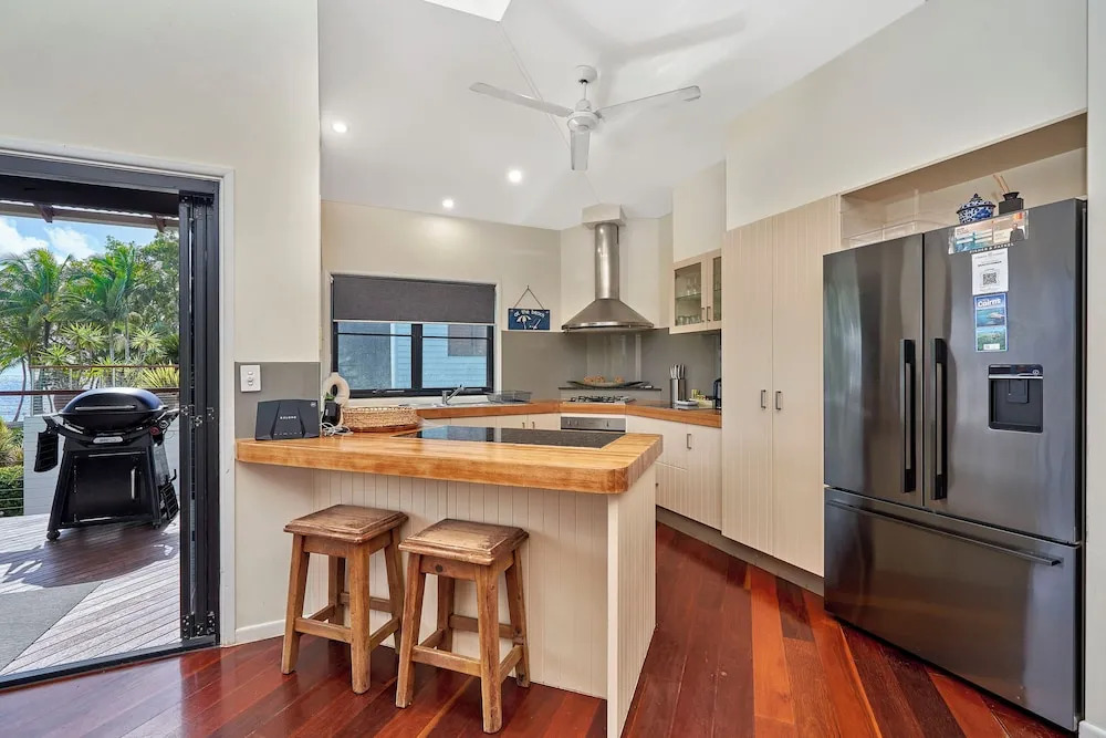 Beachcomber Holiday House