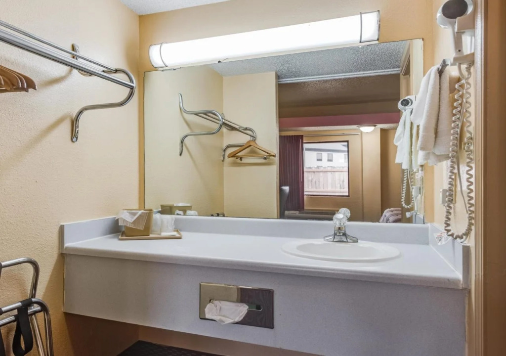 Travelers Inn Midwest City