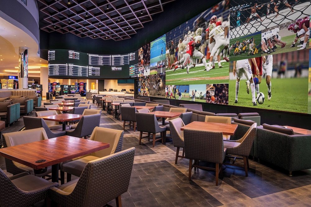 Nobu Hotel New Orleans - A Caesars Rewards Destination