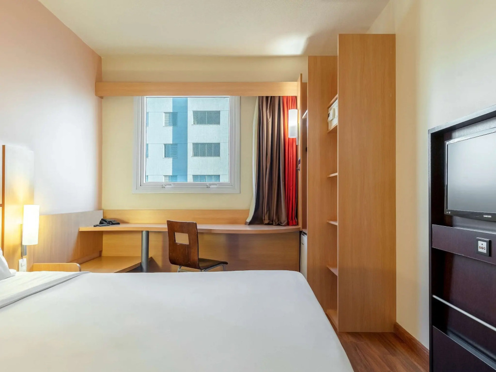 ibis BH Afonso Pena Savassi