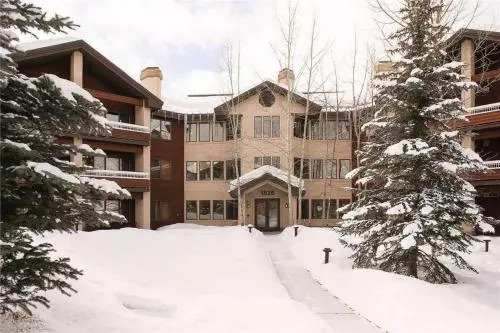3308 Champagne Lodge, Trappeur's Crossing