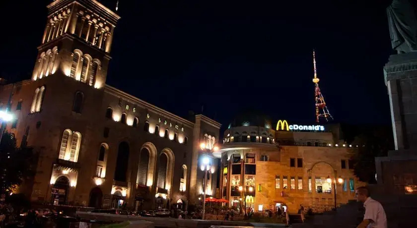 HoneyLike Hostel Tbilisi