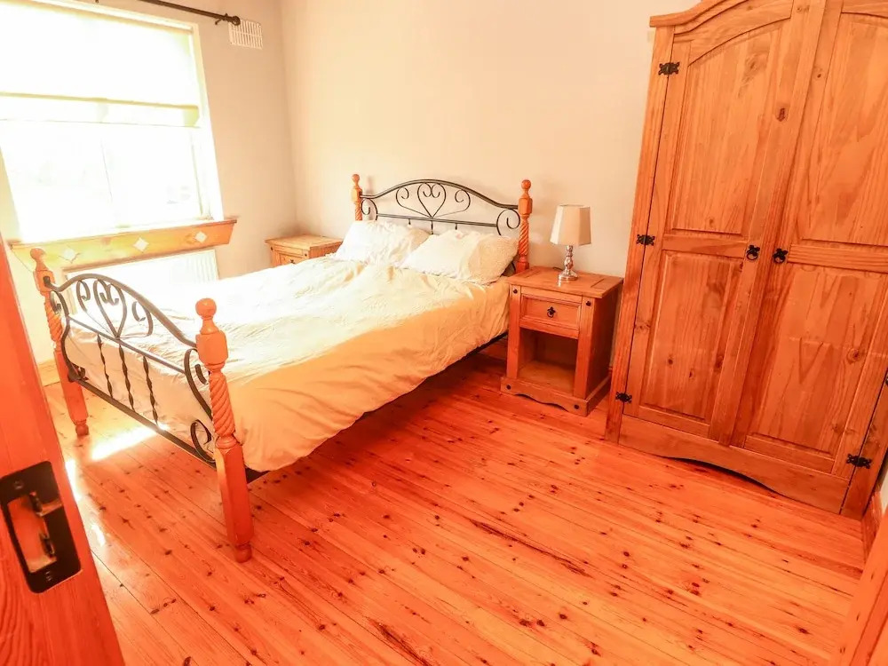 4 Killimer Road