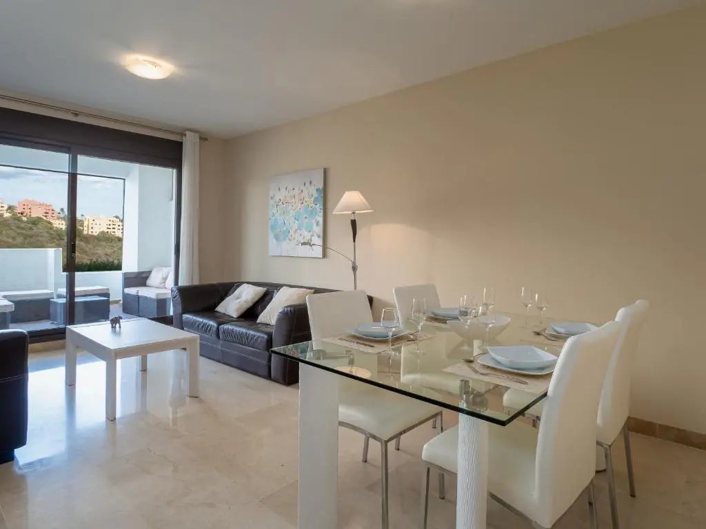 2147-Beautiful 2 bedrooms with sea view