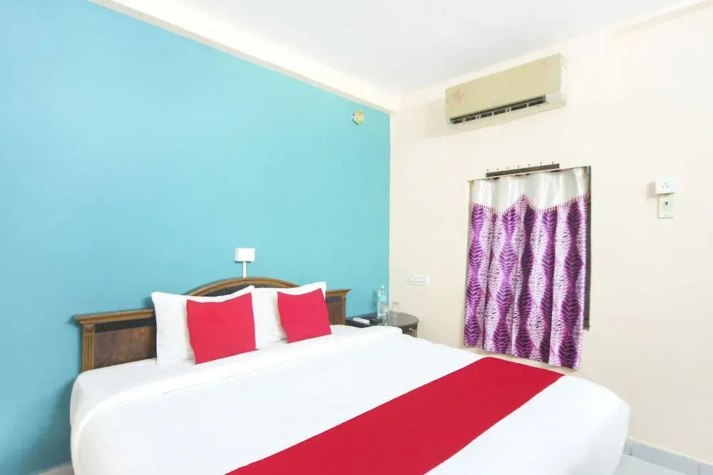 Muthu Residency by OYO Rooms