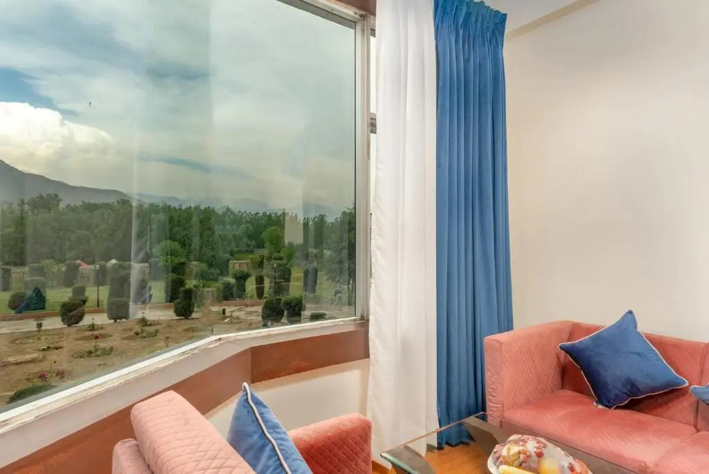 The Chinar Resort and Spa, Srinagar