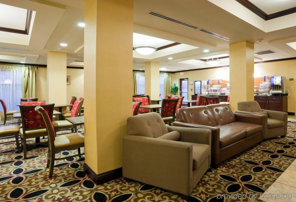 Holiday Inn Express Selma