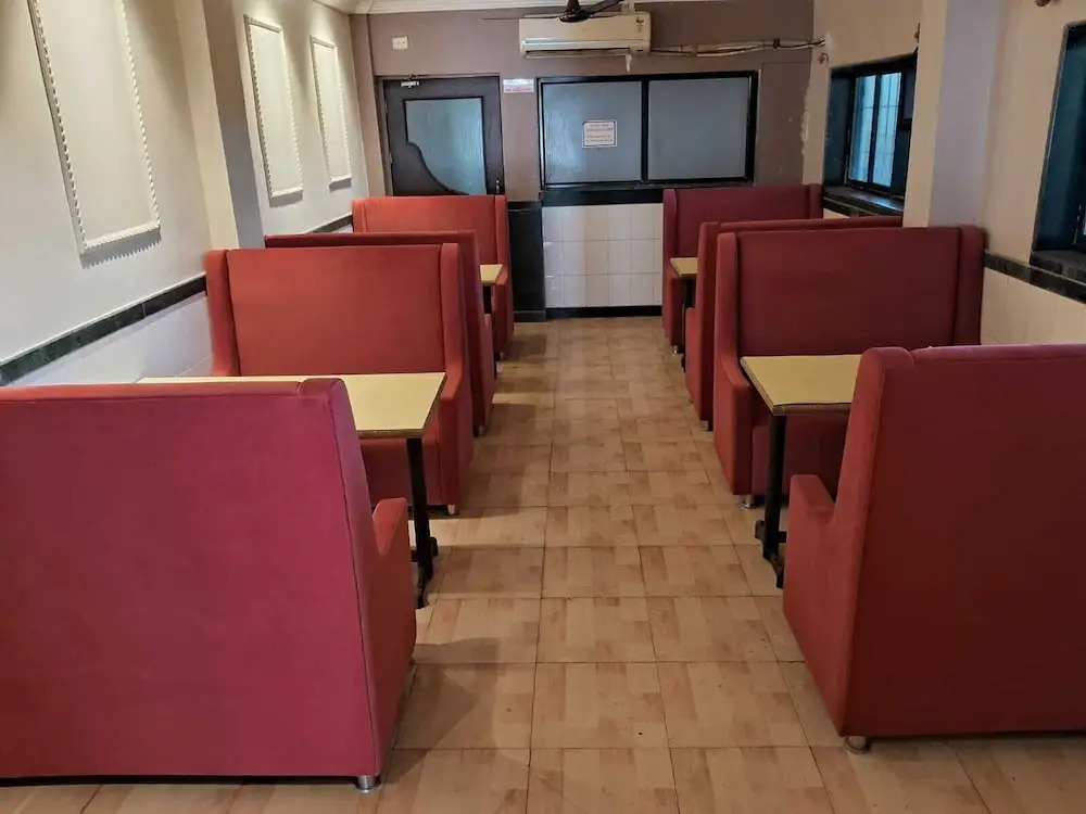 Hotel Sarika