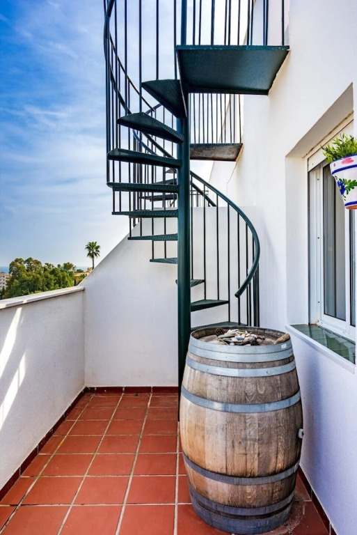 Stunning Terrace Apartment in Angel de Miraflores Ref 37