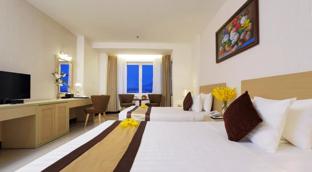 Sunrise Hotel
