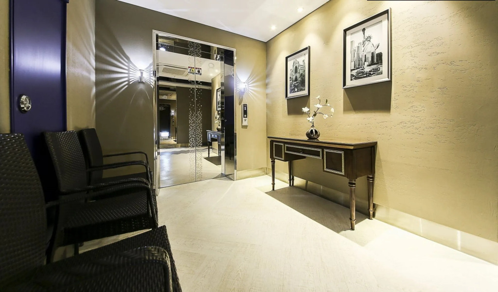 Hotel 9 in Dongdaemoon