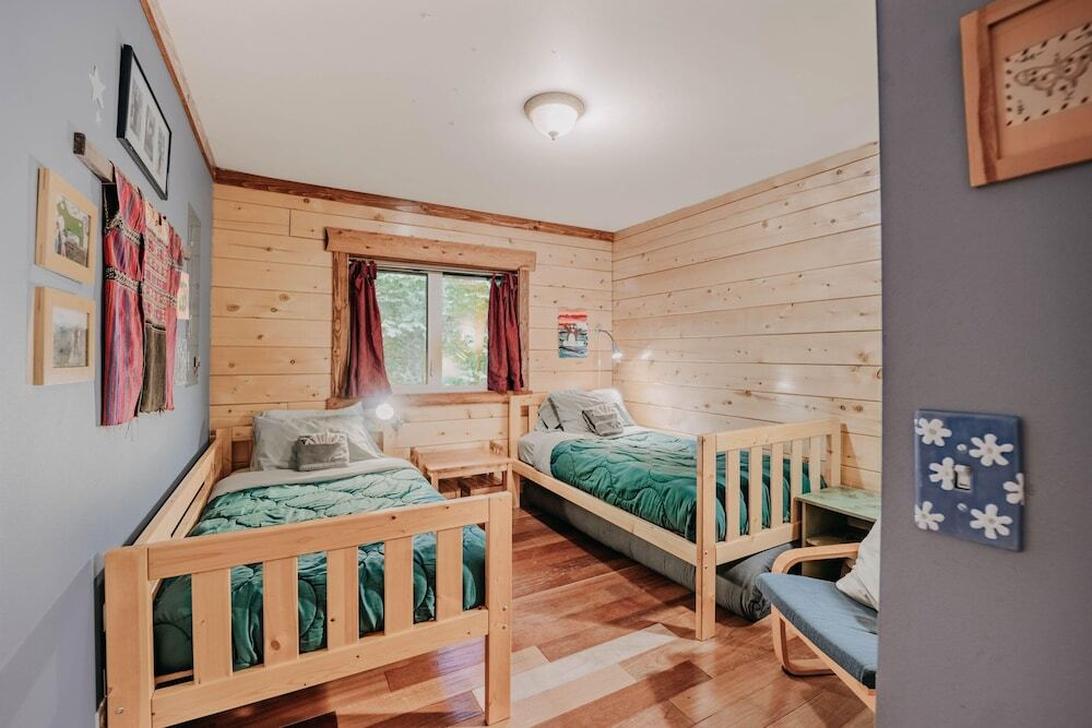 Glacier Springs Cabin #21 - This Family Home Says - Rud 65298