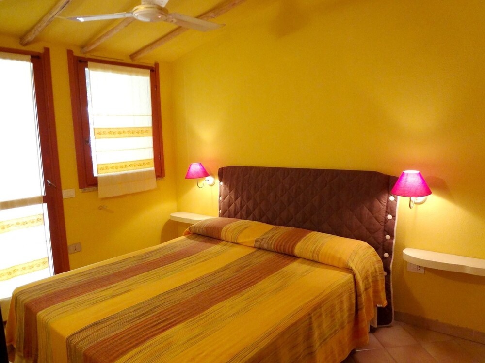 House With one Bedroom in Loiri Porto San Paolo, With Furnished Terrac