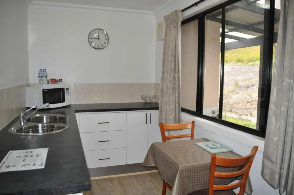 Oyster Cove Chalet