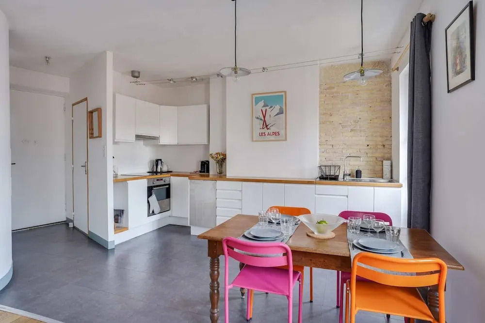 Loft-style Apartment in the 3rd District