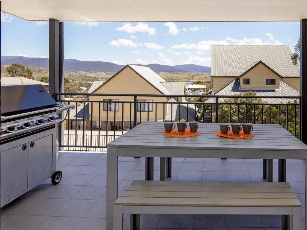 The Elements East - Jindabyne