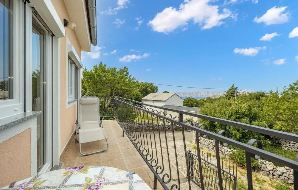 Awesome Home in Klenovica With 2 Bedrooms and Wifi