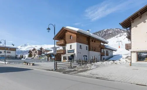 Miky House - Appartamenti Abar